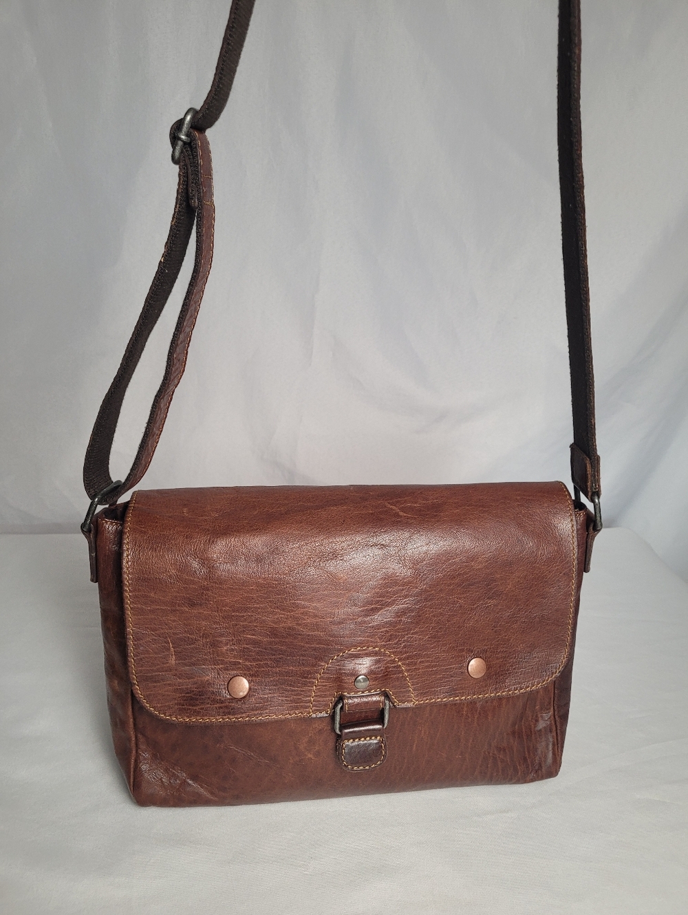 Jack Georges Voyager Cognac Brown Leather Distressed Crossbody Shoulder Bag